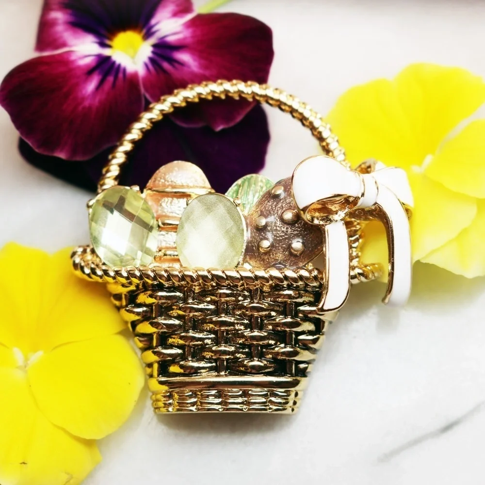 Napier Easter Eggs in Basket Brooch